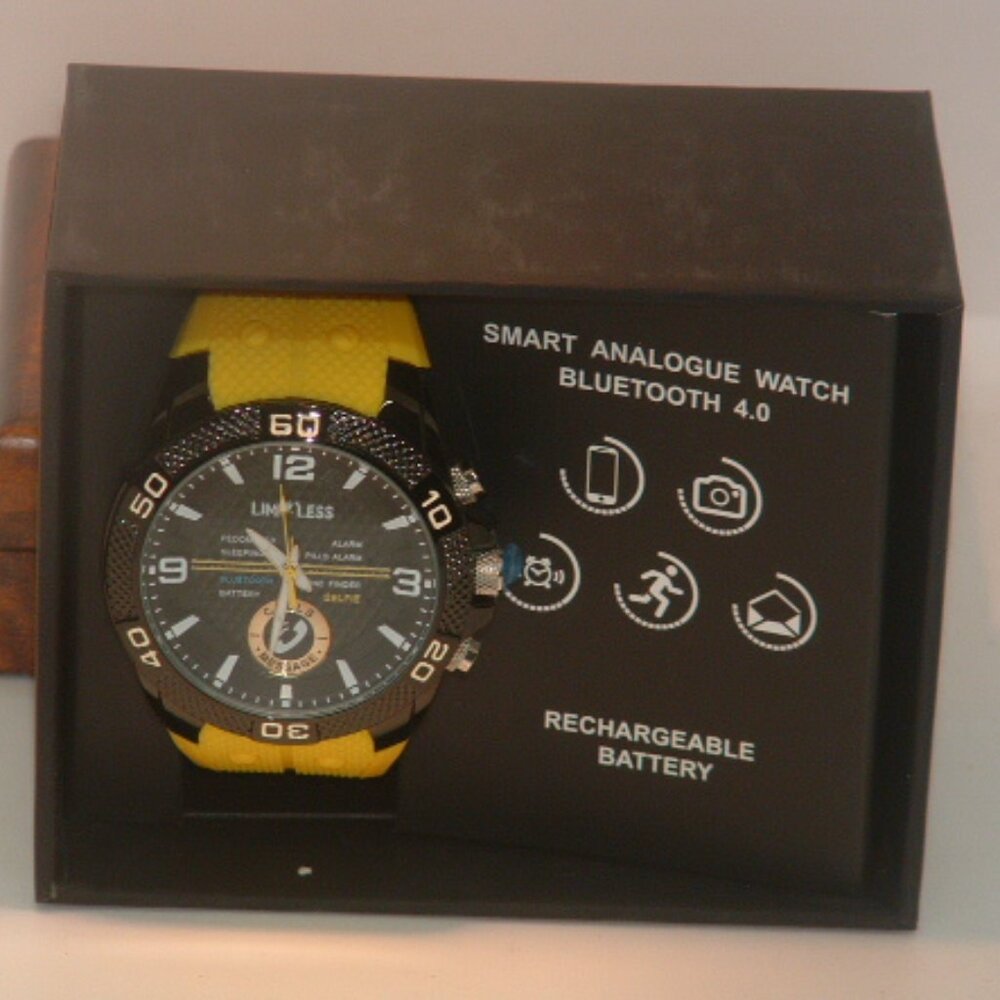New Limitless Men’s Black & Yellow SU-2567-C Analog Smart Watch